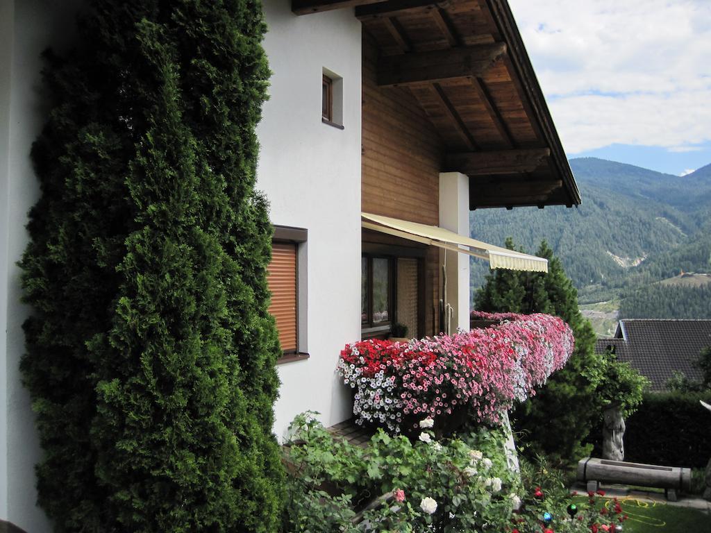 Haus Ampferstein Telfes im Stubai Exterior photo